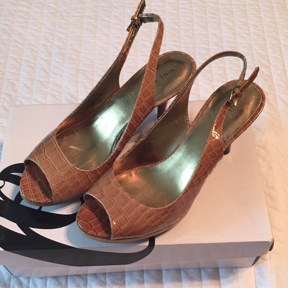 Nine West Sharina Slingback Pump